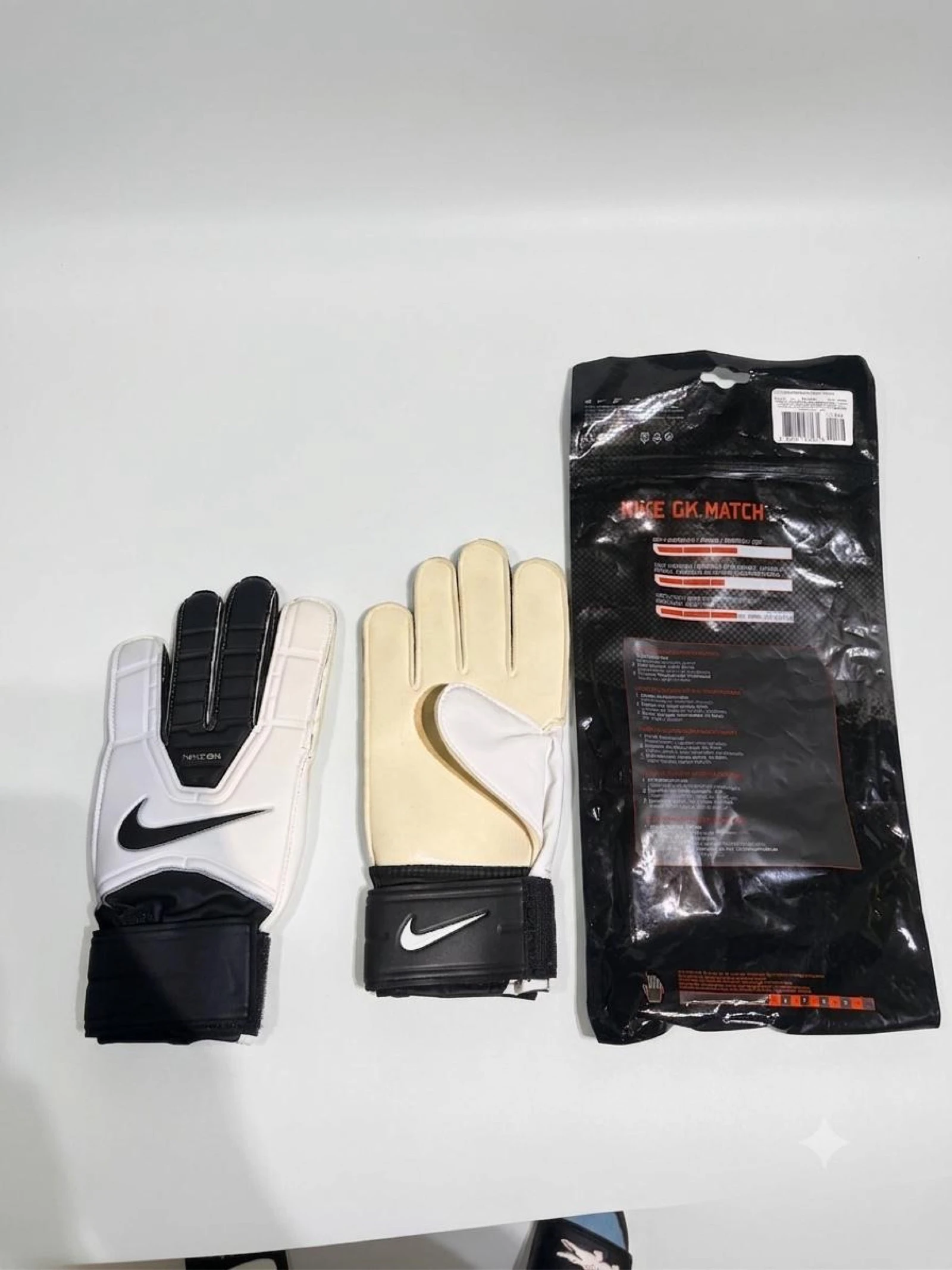 Nike Gloves – photo 2